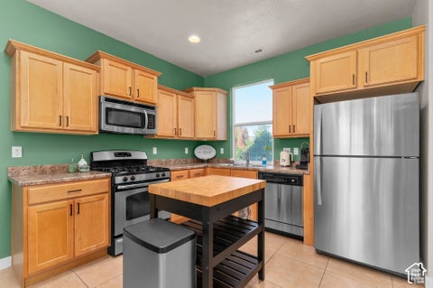 Tiny photo for 10328 S RUBICON RD W, South Jordan, UT 84009 (MLS # 2190454)
