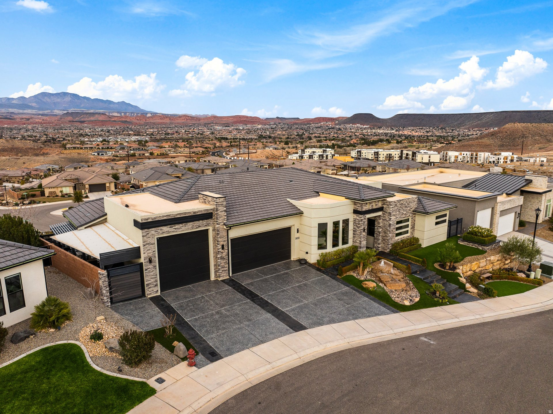 CASCATA AT DIVARIO PH 1 - Residential