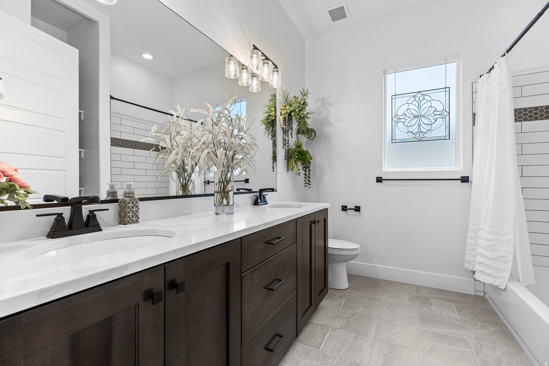 CASCATA AT DIVARIO PH 1 - Residential