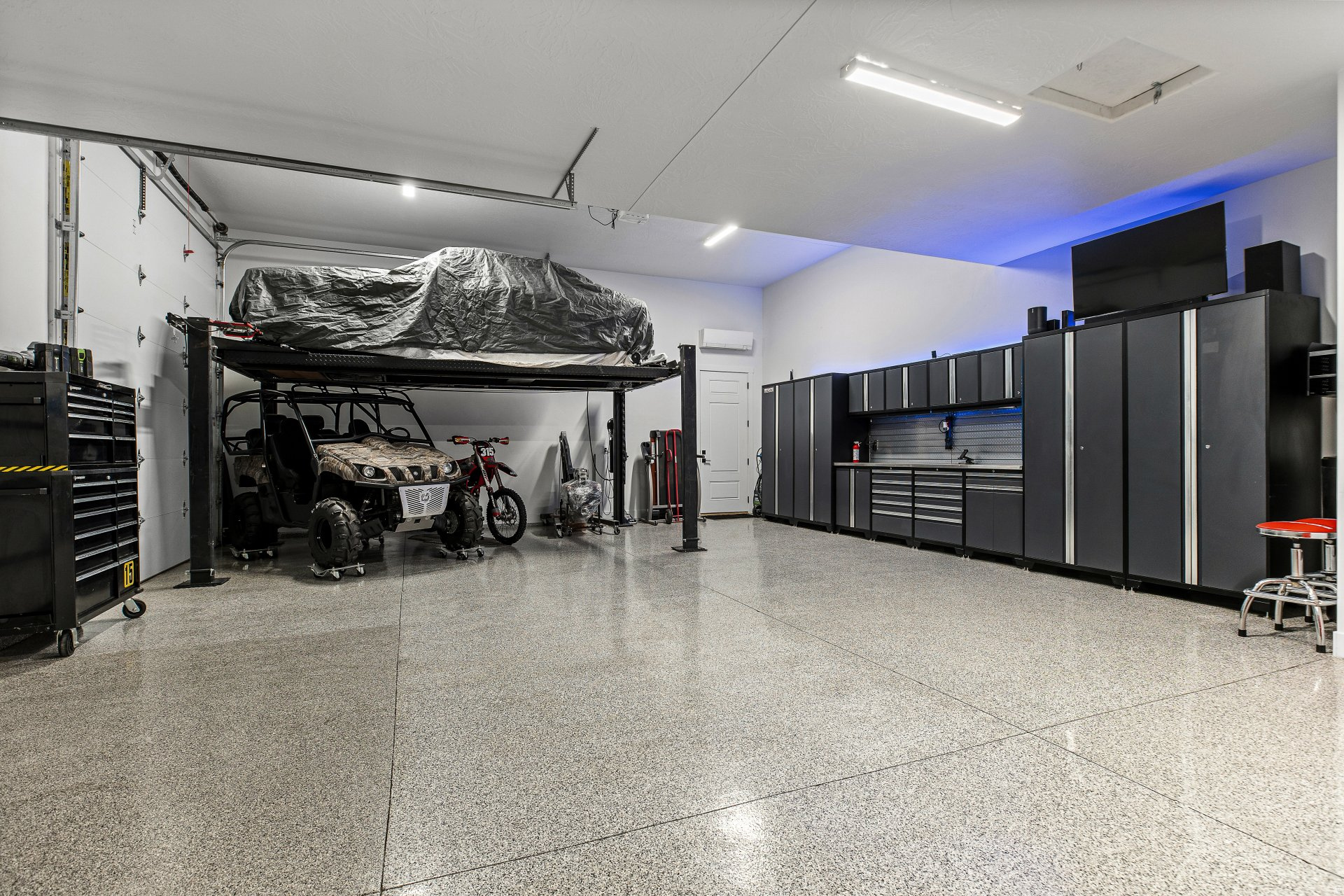 CASCATA AT DIVARIO PH 1 - Residential