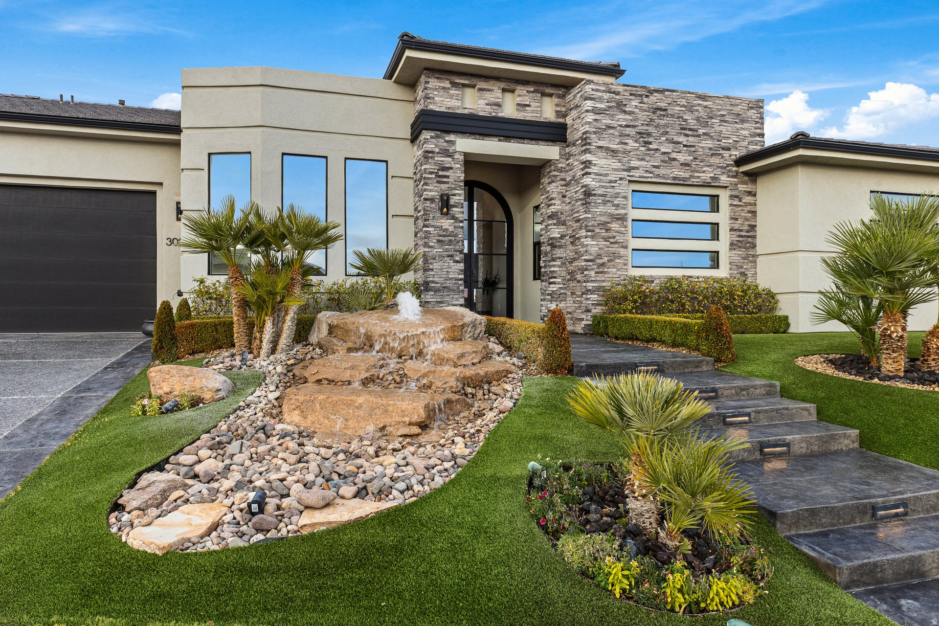 CASCATA AT DIVARIO PH 1 - Residential