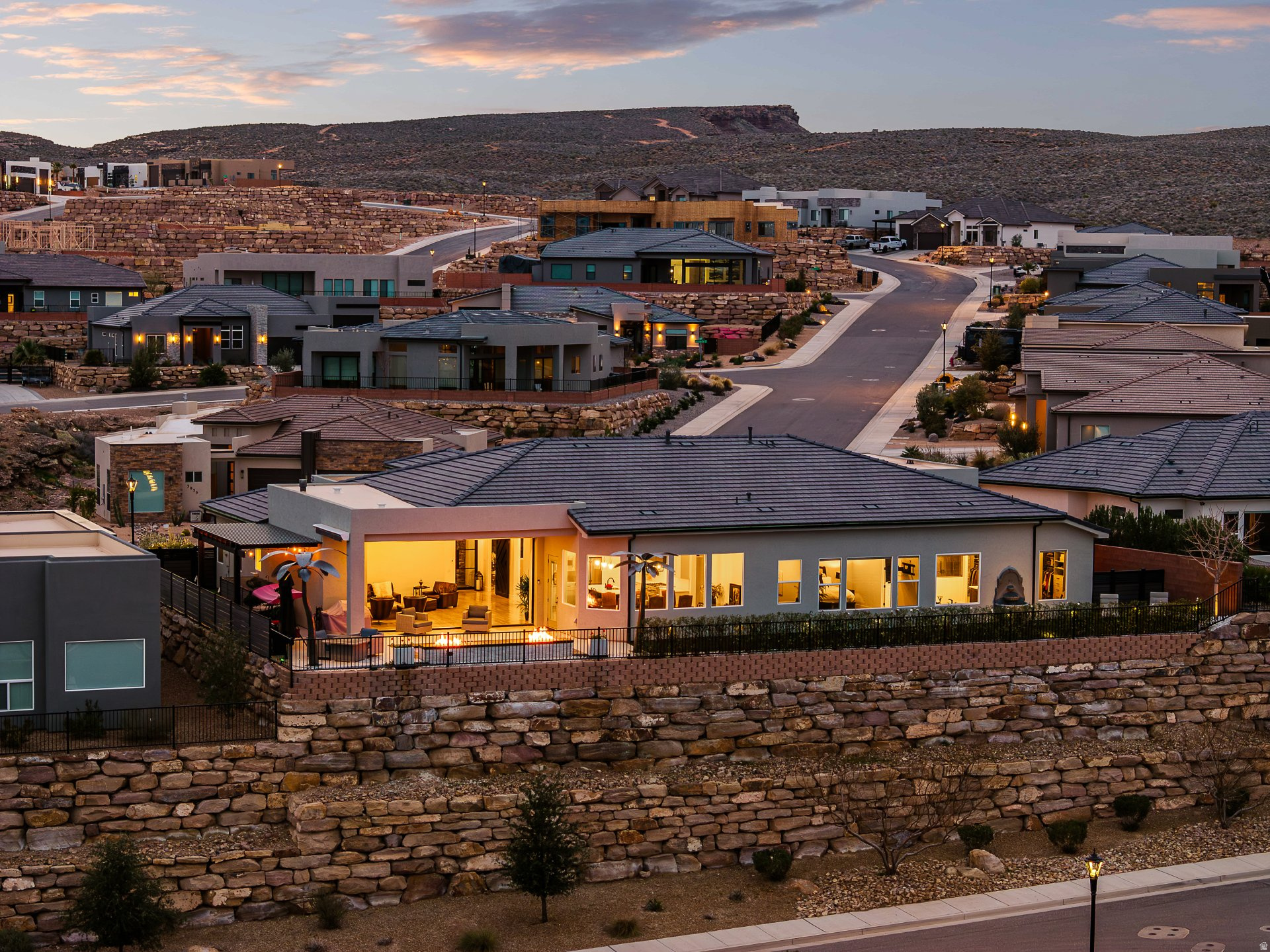 CASCATA AT DIVARIO PH 1 - Residential