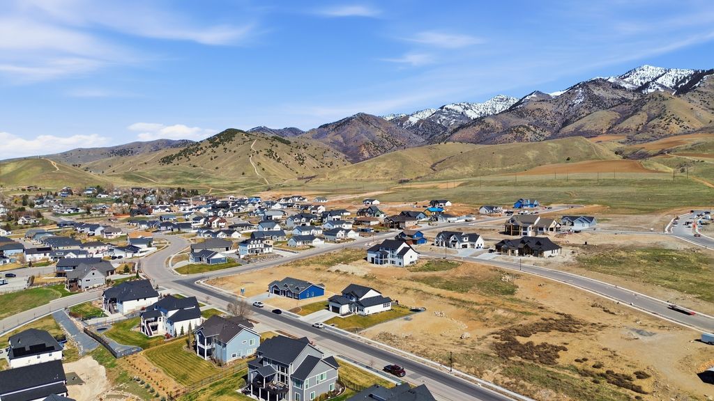 Photo of 78 S 1000 E #115, Hyde Park, UT 84318 (MLS # 2144362)