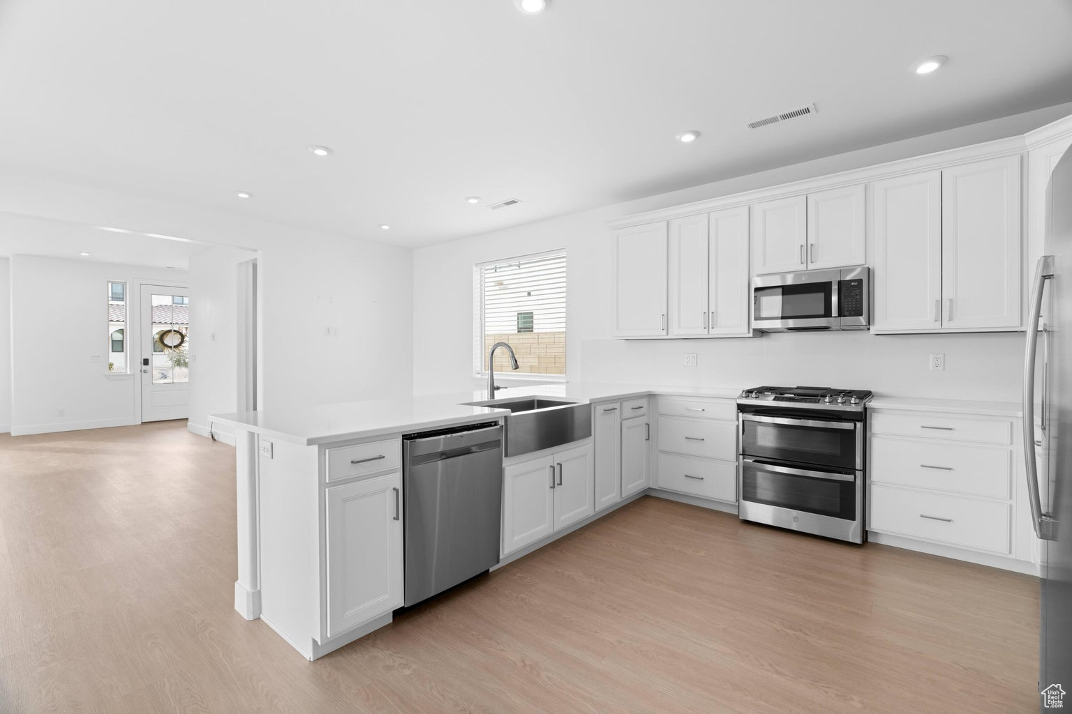 AUBURN HILLS - Residential