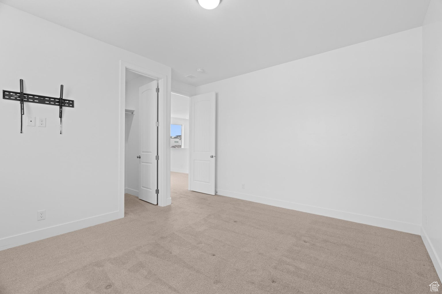 AUBURN HILLS - Residential