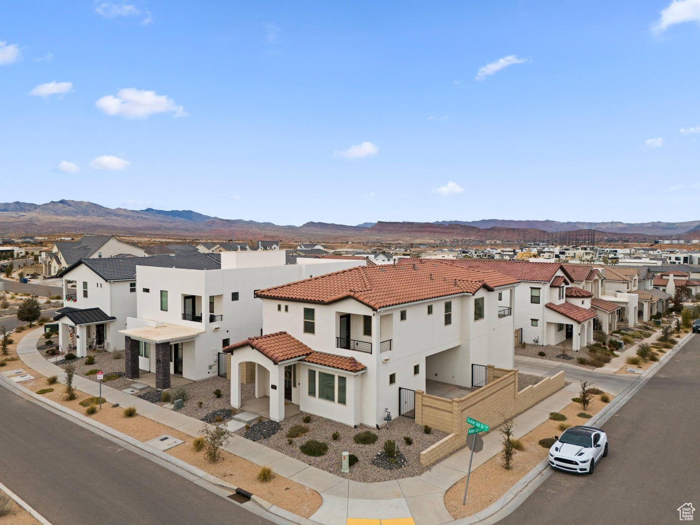 AUBURN HILLS - Residential