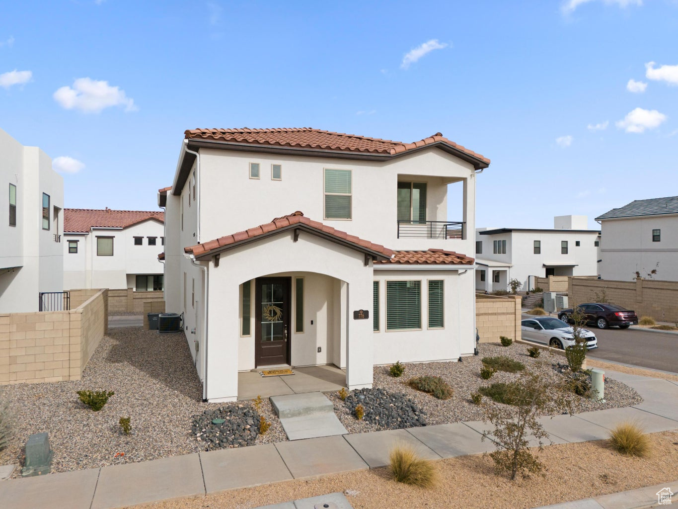 AUBURN HILLS - Residential