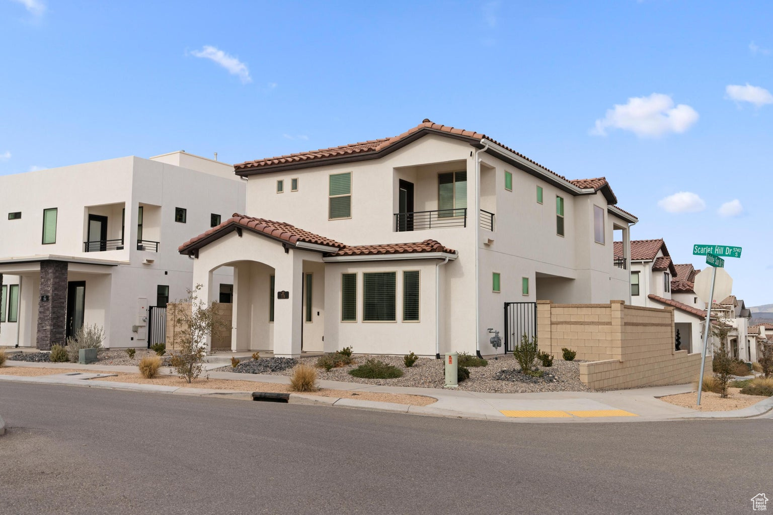 AUBURN HILLS - Residential