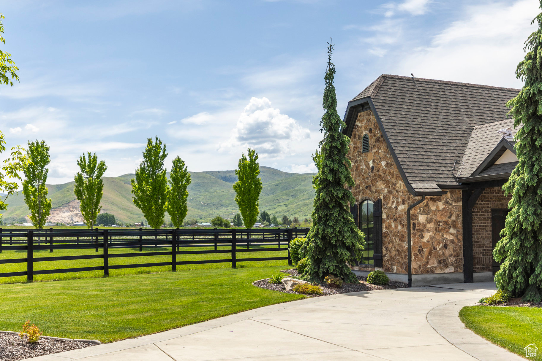 CHARLESTON FARMS SUBDIVISION - Residential