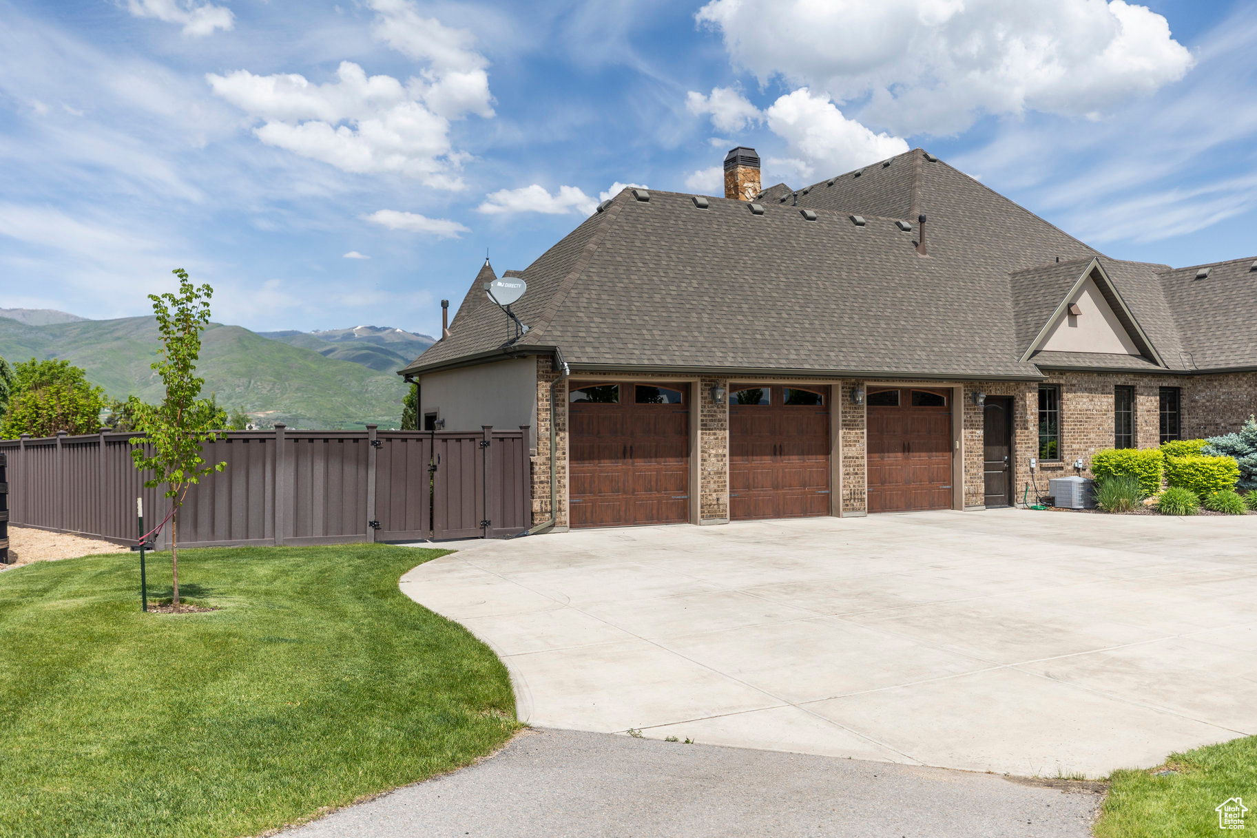 CHARLESTON FARMS SUBDIVISION - Residential