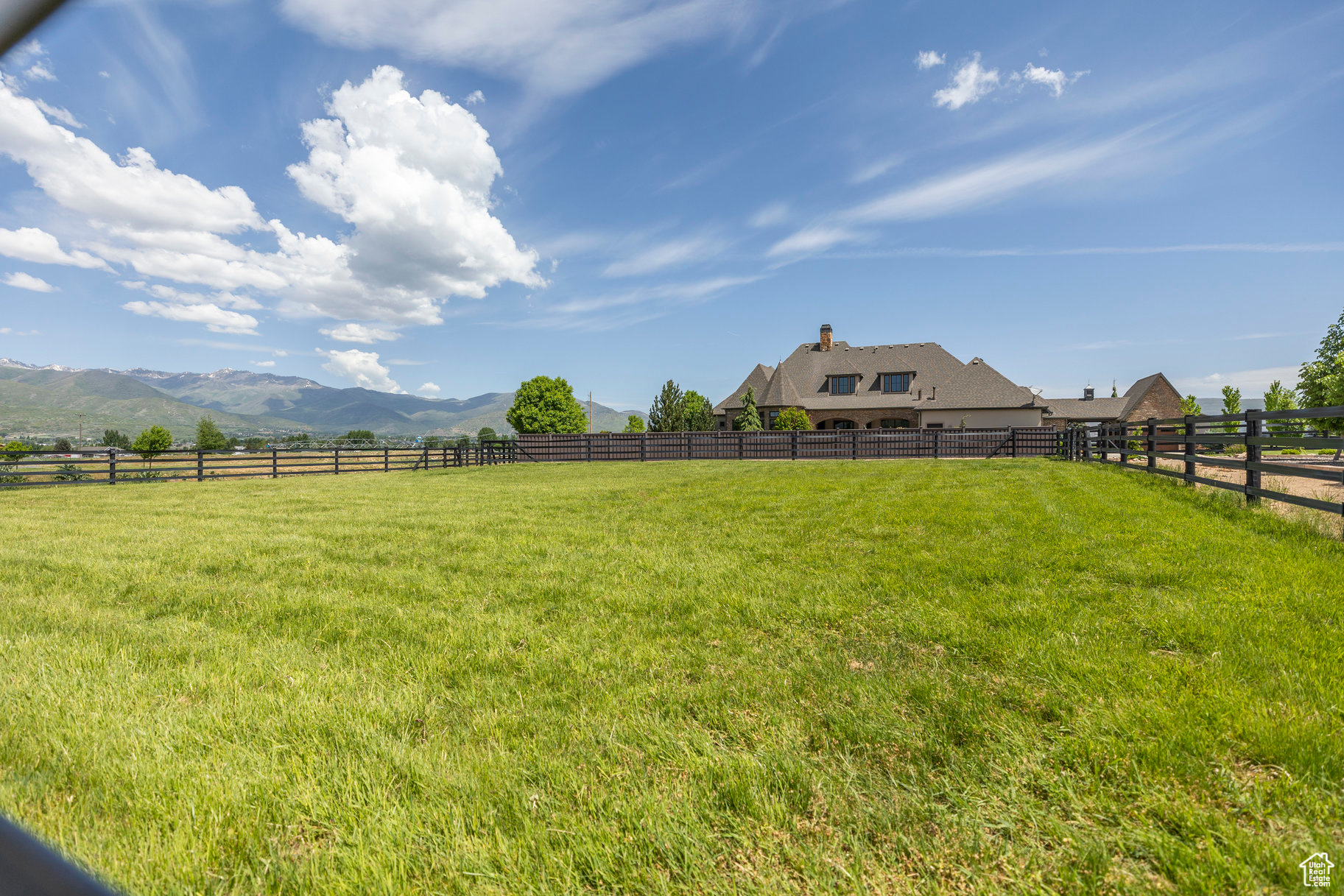 CHARLESTON FARMS SUBDIVISION - Residential