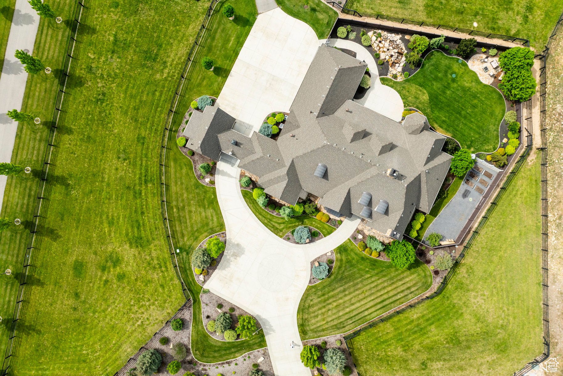CHARLESTON FARMS SUBDIVISION - Residential