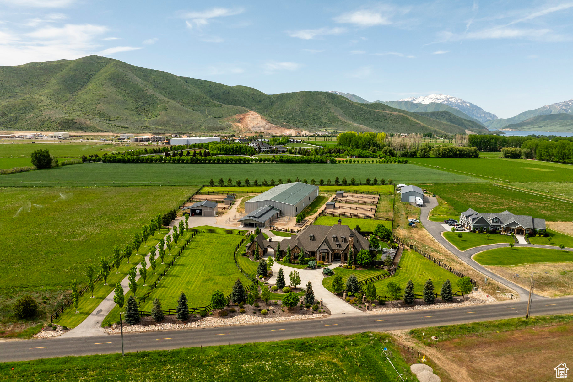 CHARLESTON FARMS SUBDIVISION - Residential