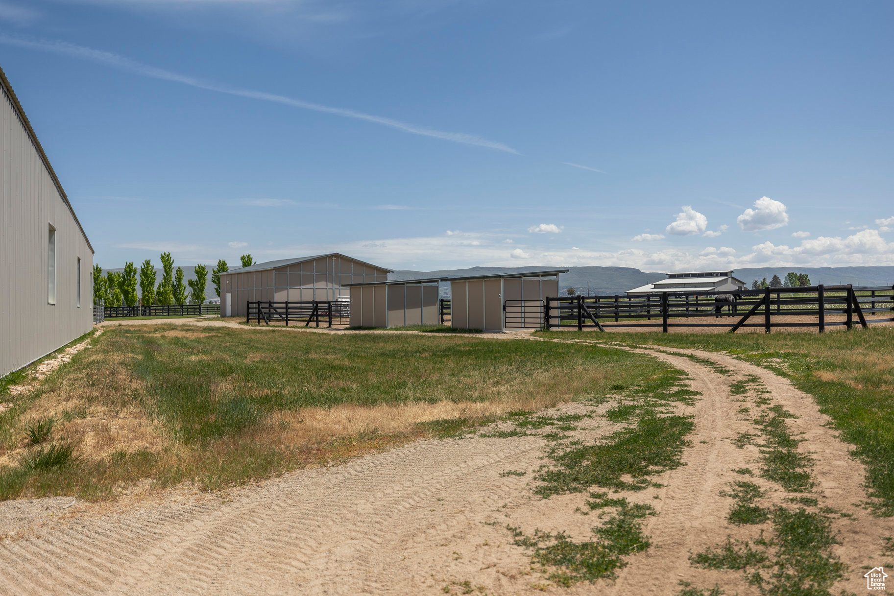 CHARLESTON FARMS SUBDIVISION - Residential