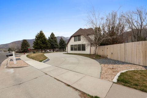 Tiny photo for 7886 S 2100 E, South Weber, UT 84405 (MLS # 2143522)