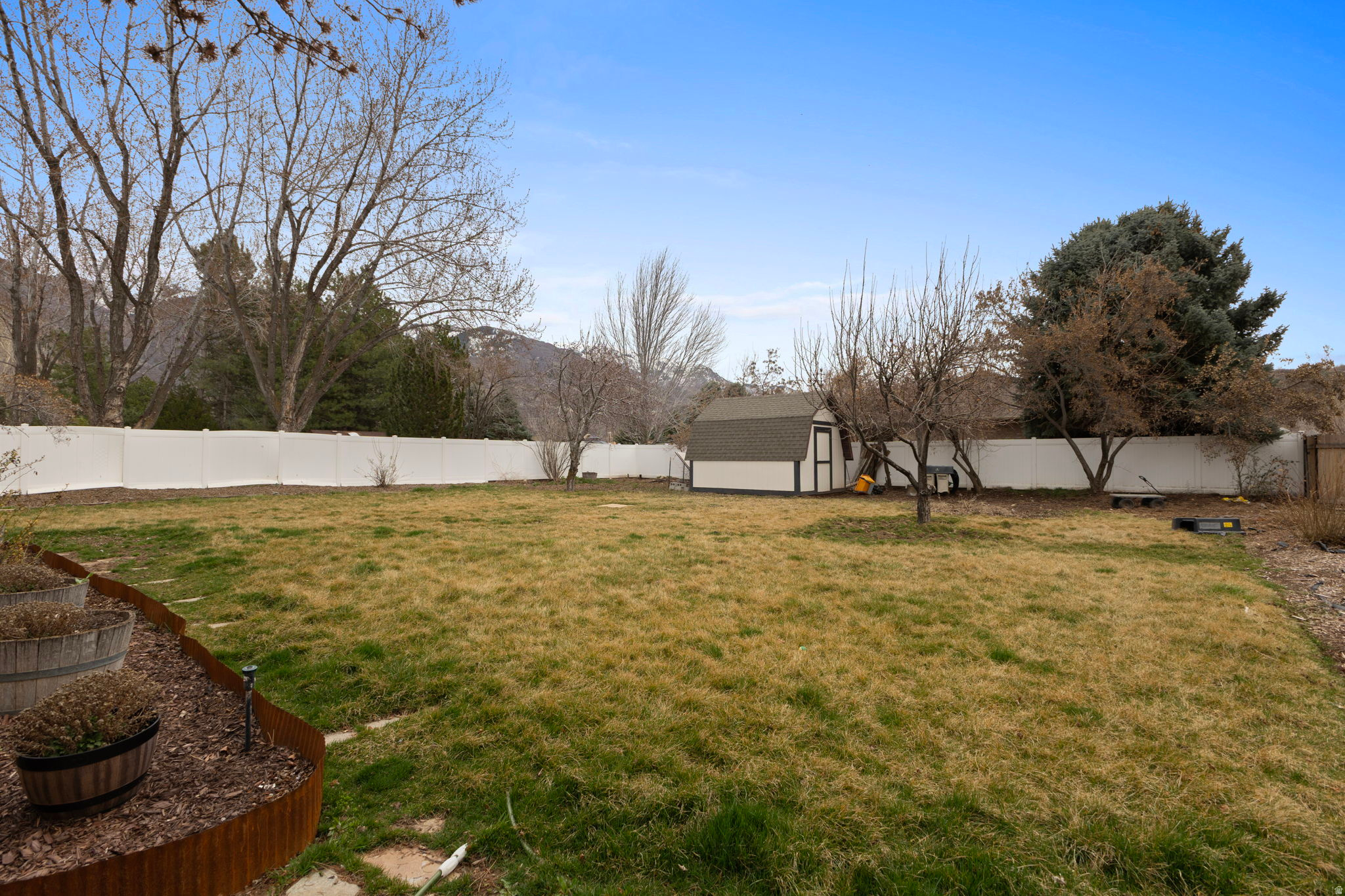 KOZIAR HILLS - Residential