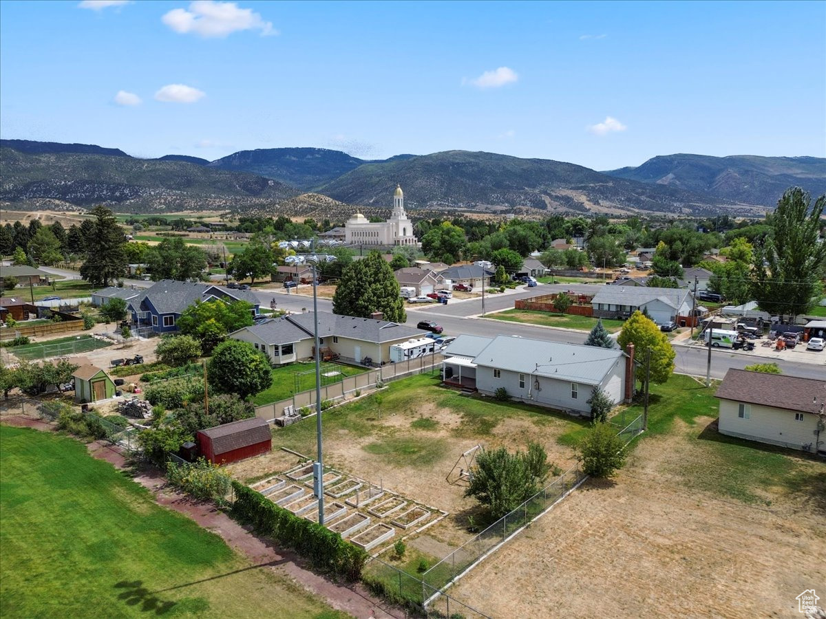 EPHRAIM - Residential