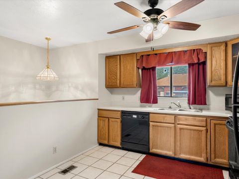 Tiny photo for 5673 S ASPEN CT, South Ogden, UT 84403 (MLS # 2169303)