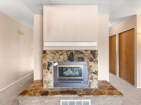 Tiny photo for 5673 S ASPEN CT, South Ogden, UT 84403 (MLS # 2169303)