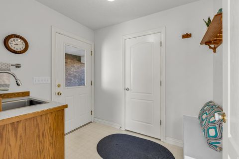 Tiny photo for 1060 W 2620 S, Mapleton, UT 84664 (MLS # 2144802)