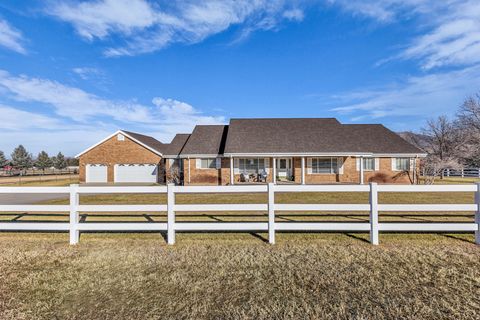 Tiny photo for 1060 W 2620 S, Mapleton, UT 84664 (MLS # 2144802)