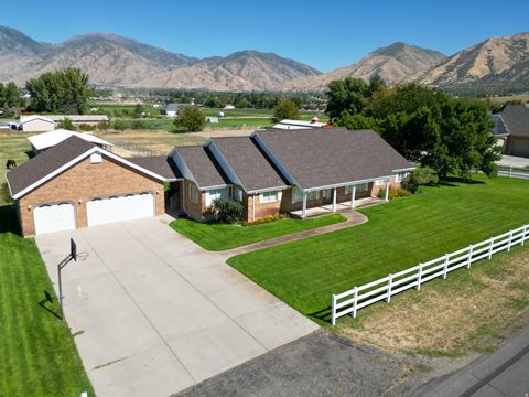 Tiny photo for 1060 W 2620 S, Mapleton, UT 84664 (MLS # 2144802)