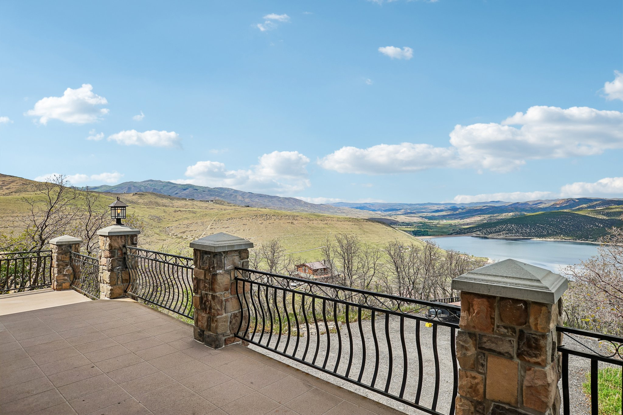 LAKE ROCKPORT ESTATES - Residential
