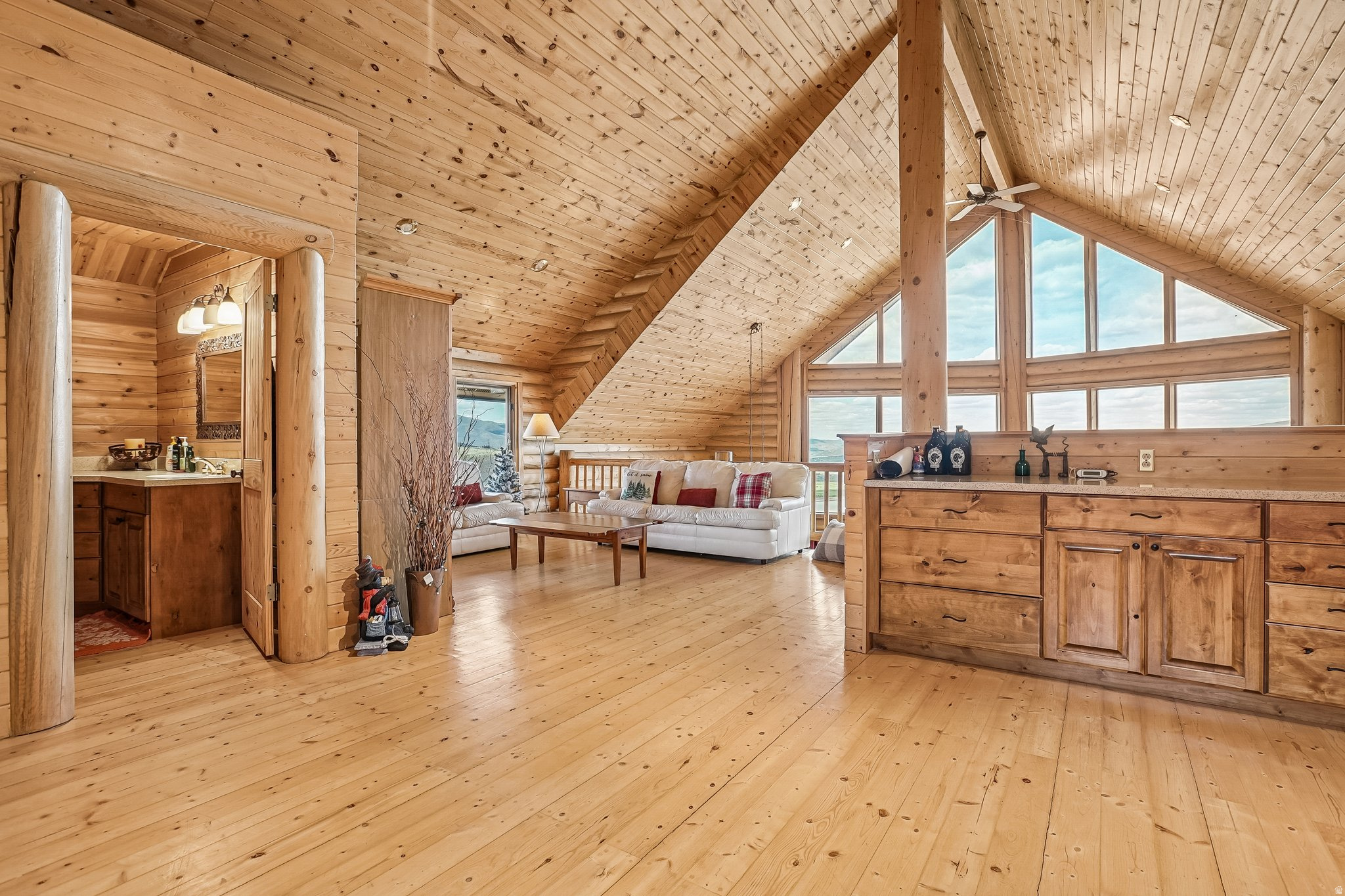 LAKE ROCKPORT ESTATES - Residential