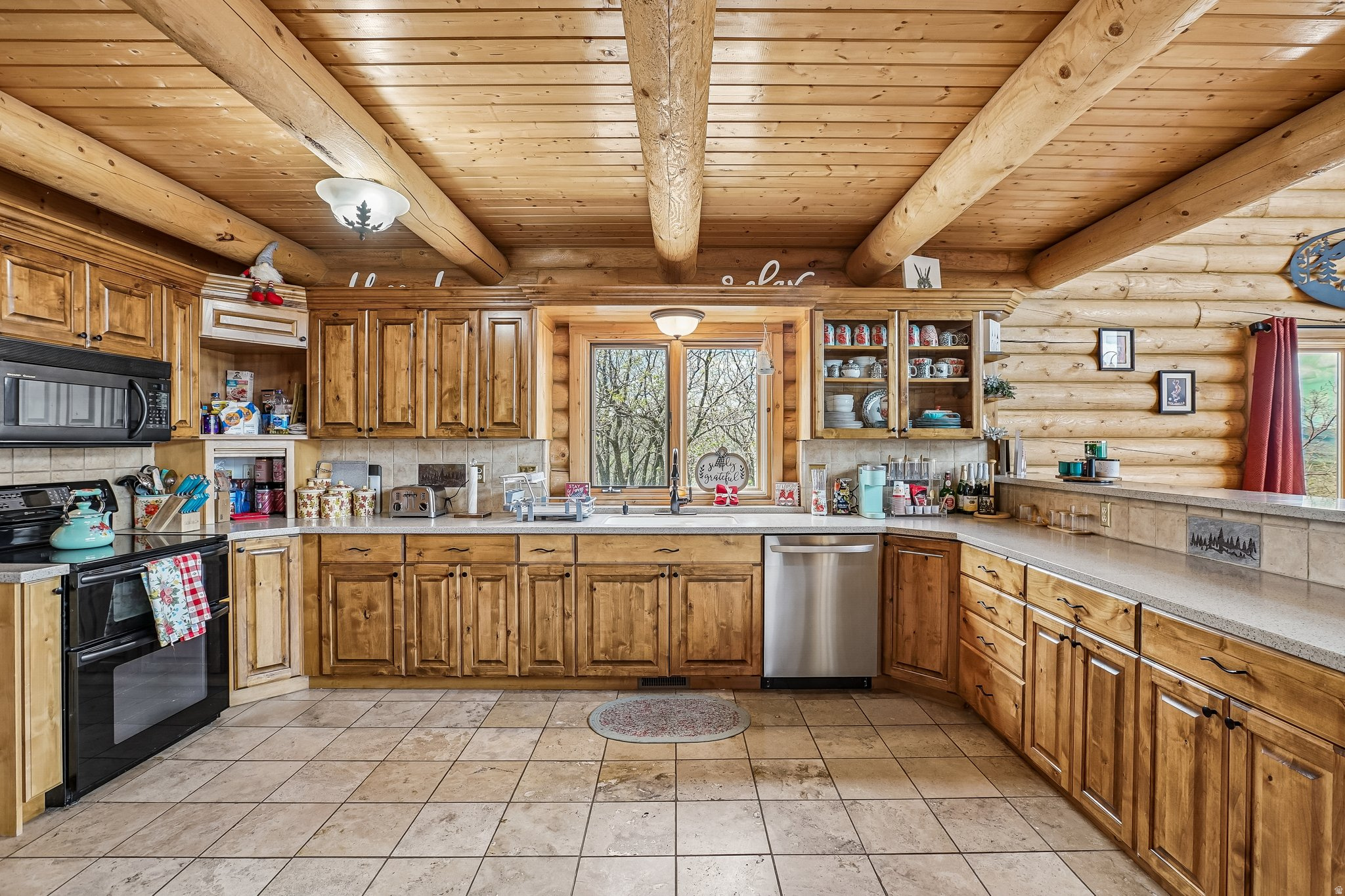 LAKE ROCKPORT ESTATES - Residential