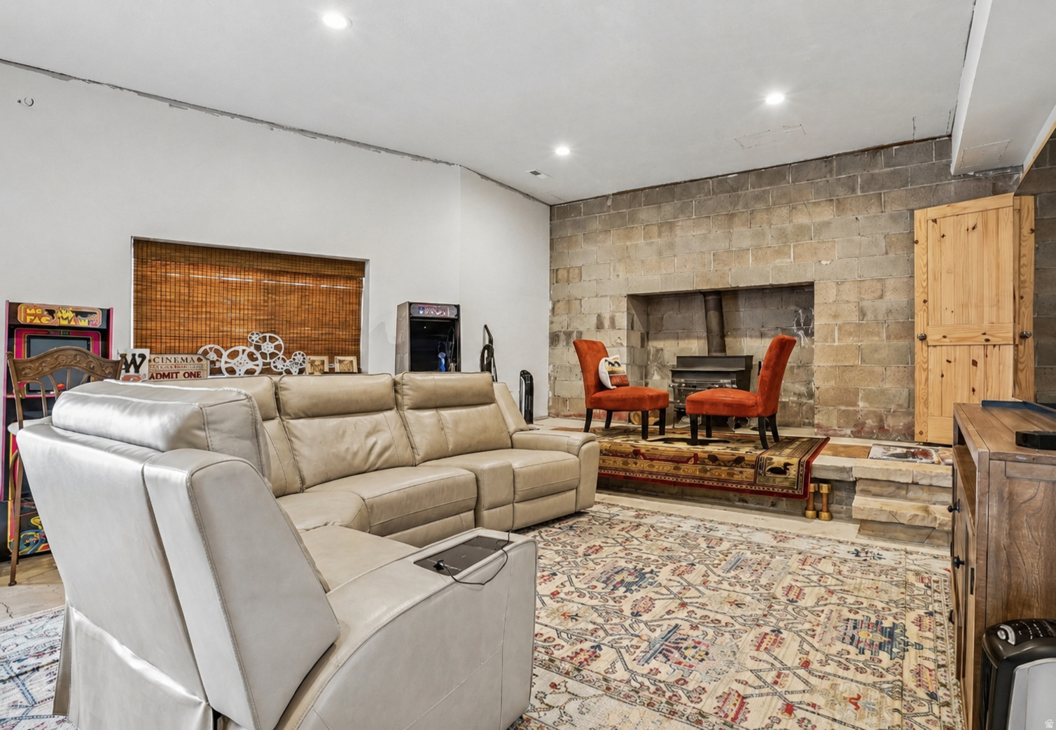 LAKE ROCKPORT ESTATES - Residential
