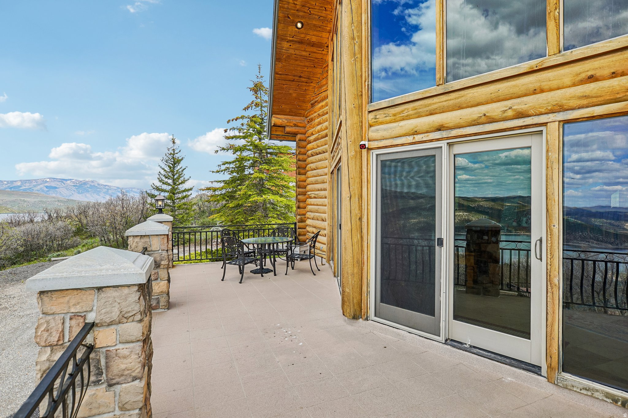 LAKE ROCKPORT ESTATES - Residential