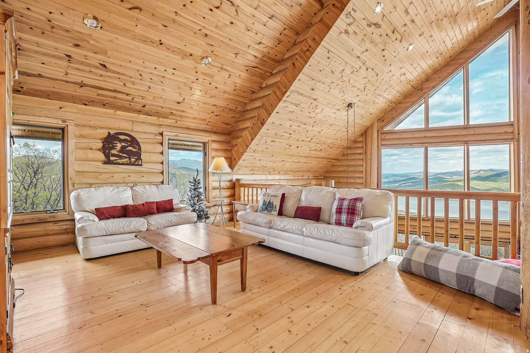 LAKE ROCKPORT ESTATES - Residential