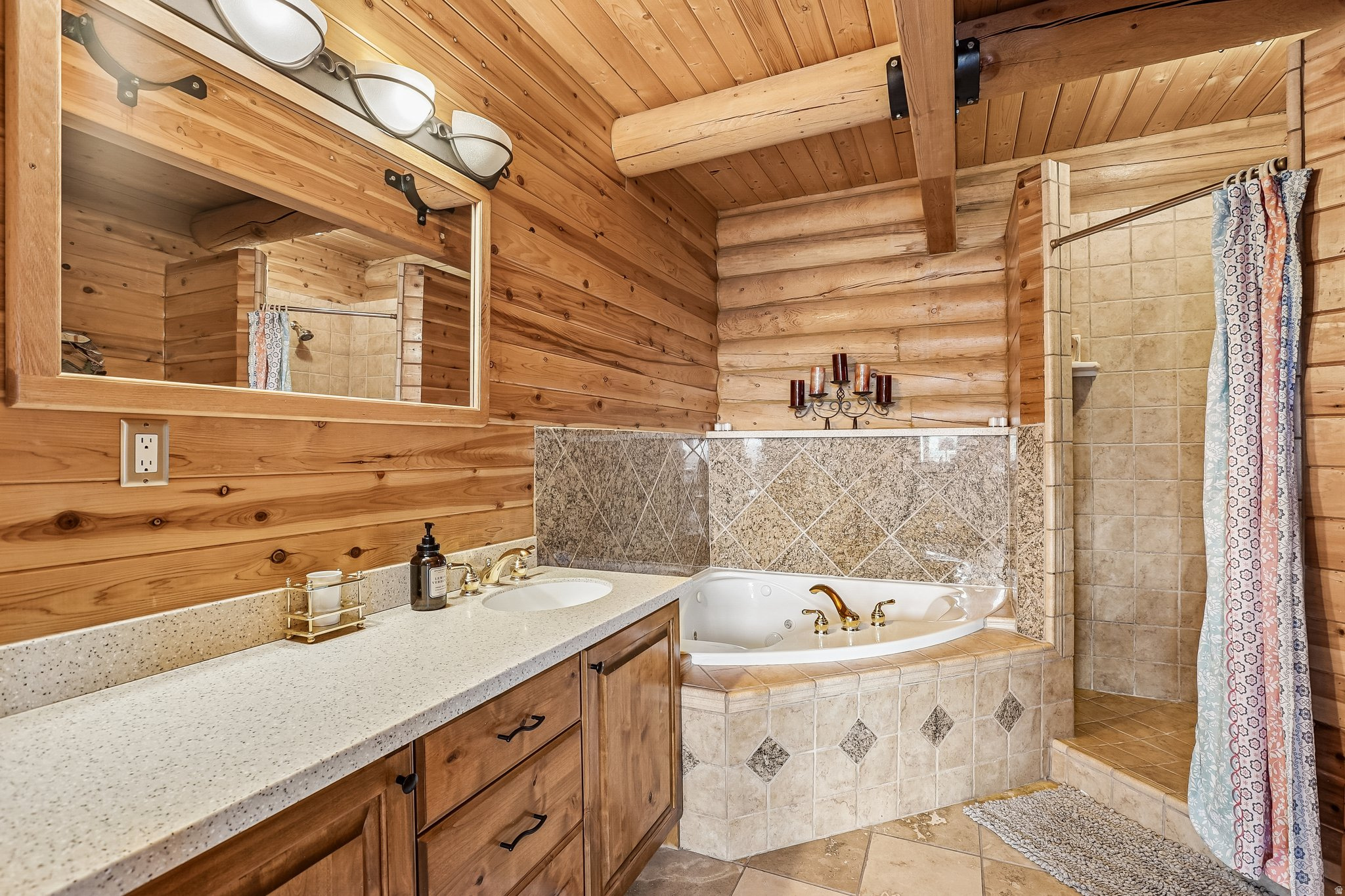 LAKE ROCKPORT ESTATES - Residential