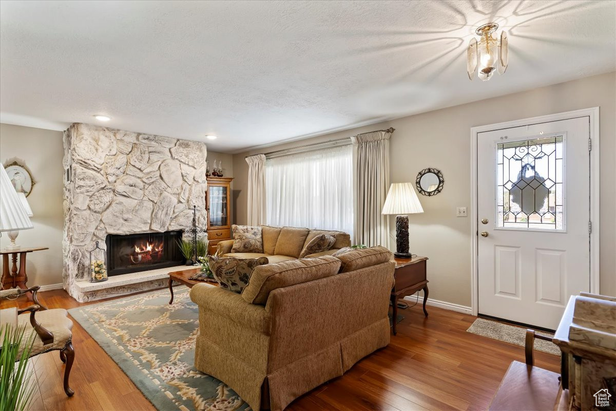 LA DONNA MESA PLAT B - Residential