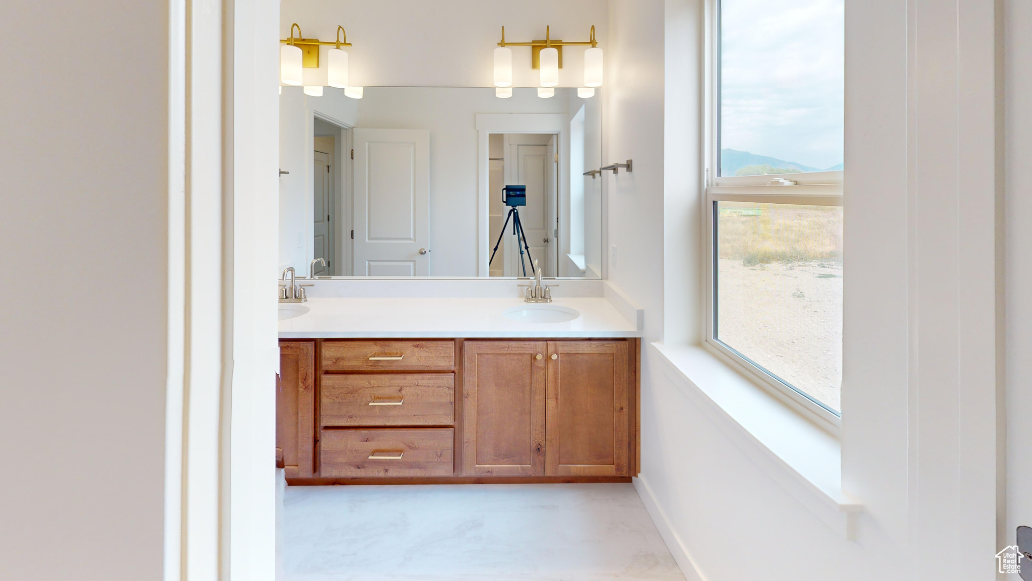 MOONLIGHT VILLAGE - Residential