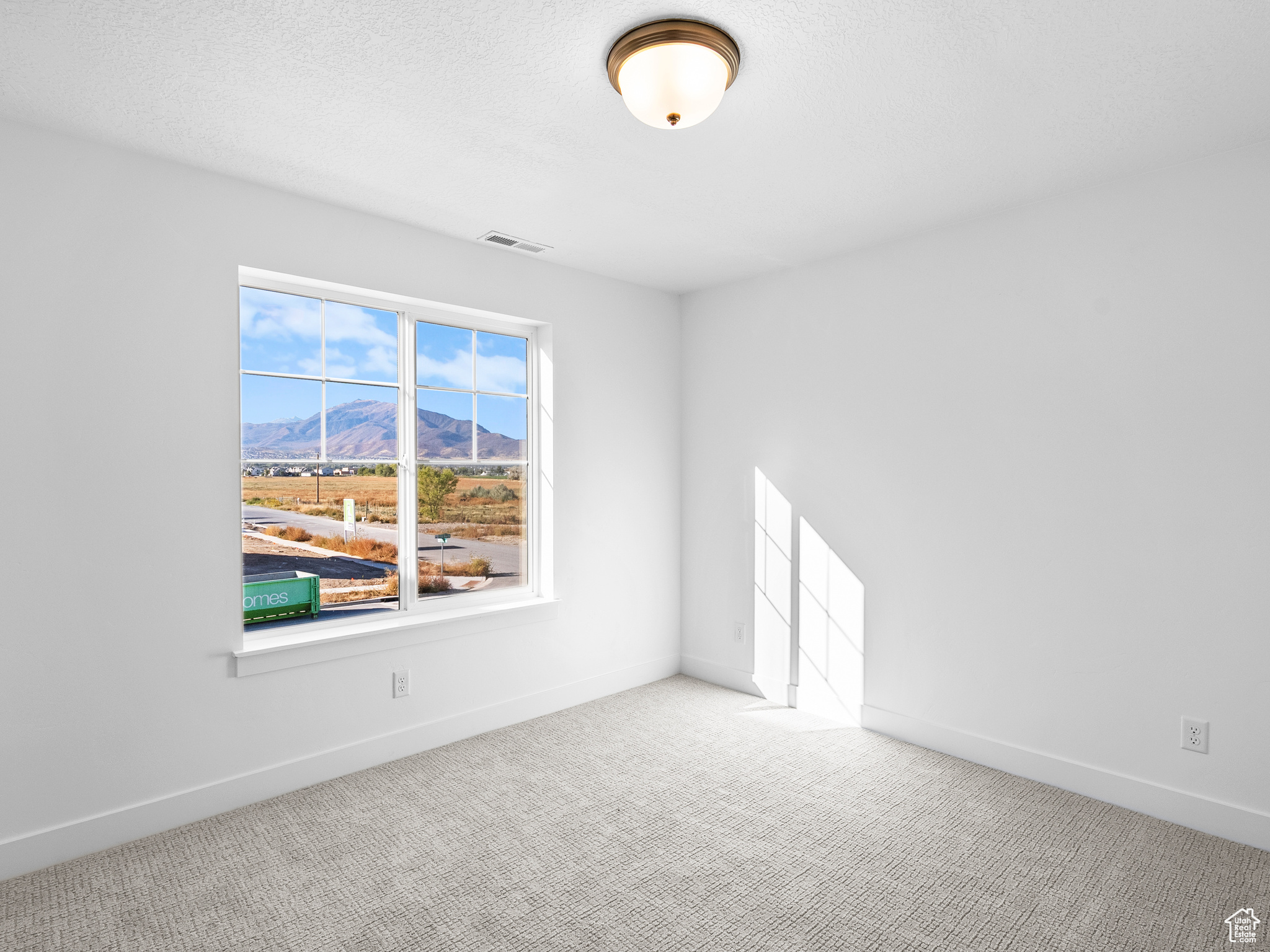 MOONLIGHT VILLAGE - Residential