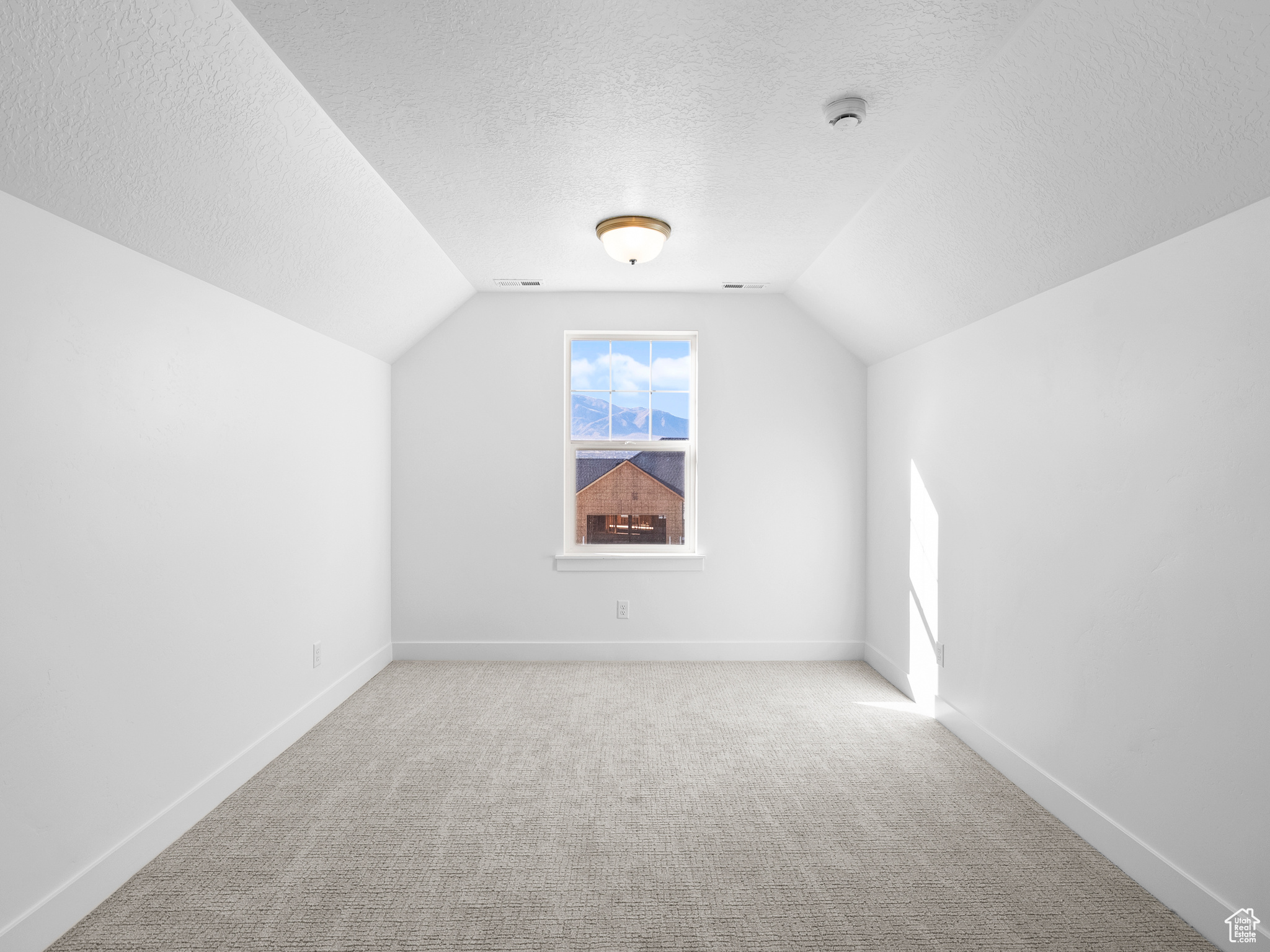 MOONLIGHT VILLAGE - Residential