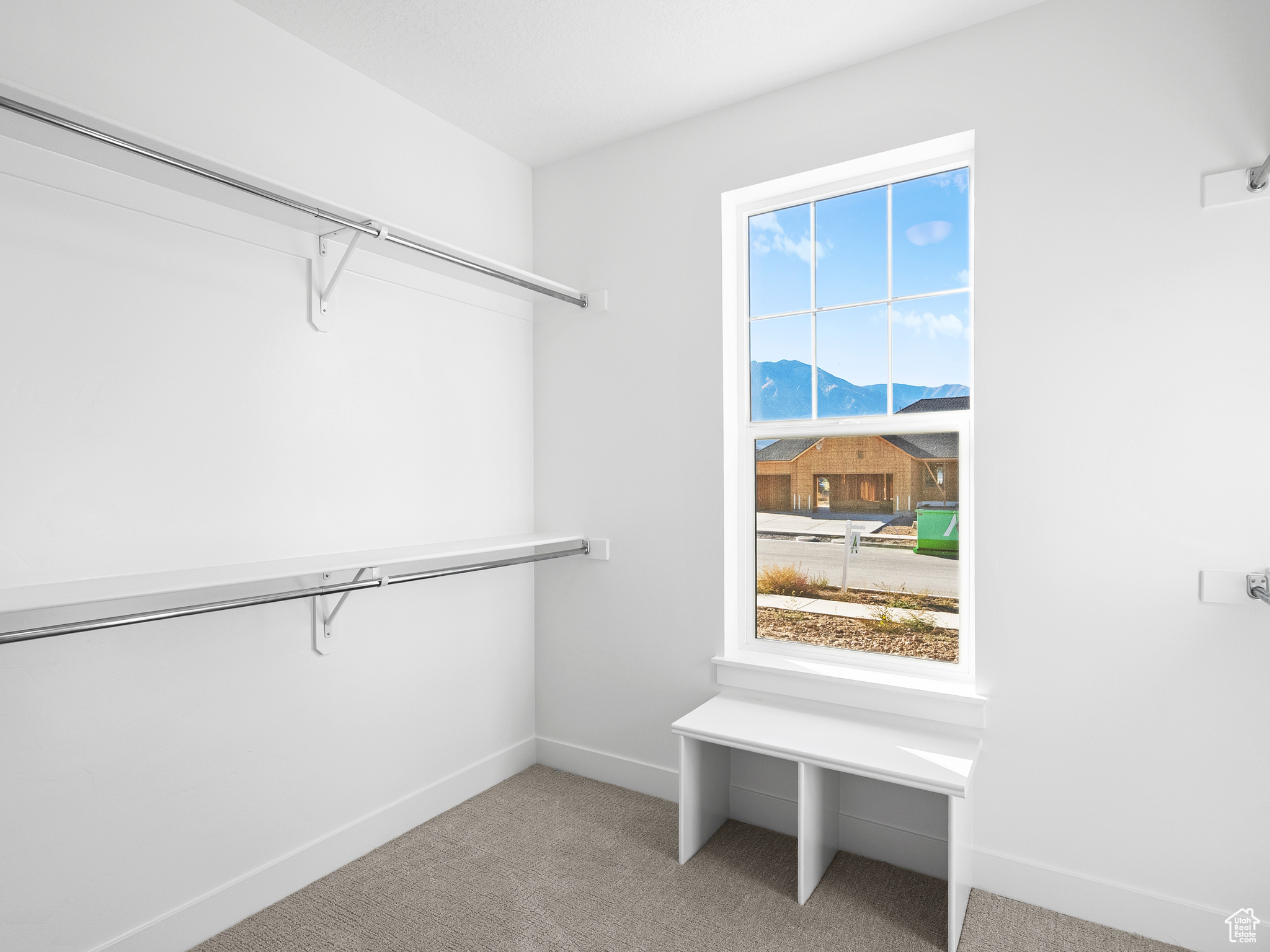 MOONLIGHT VILLAGE - Residential