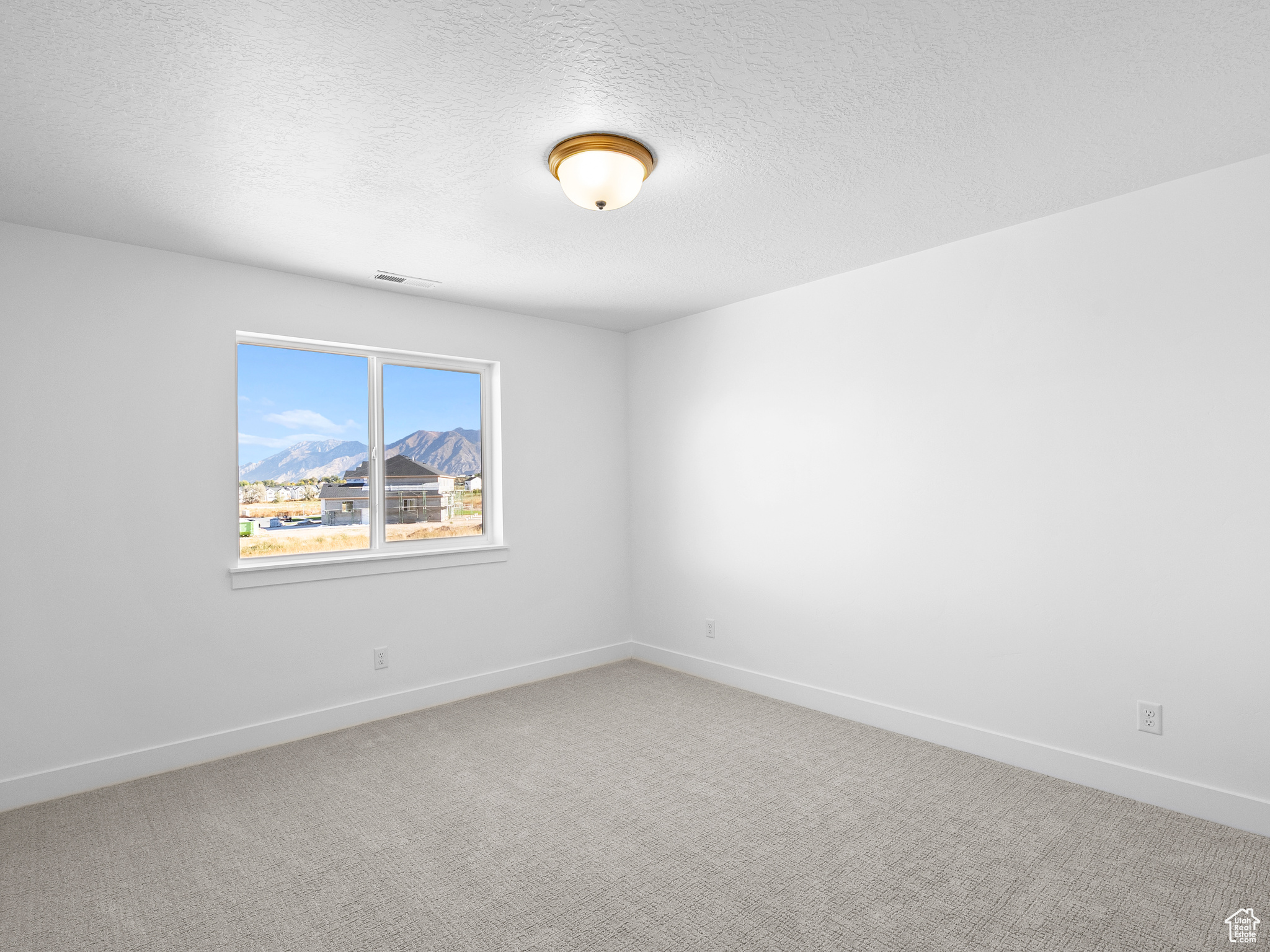 MOONLIGHT VILLAGE - Residential