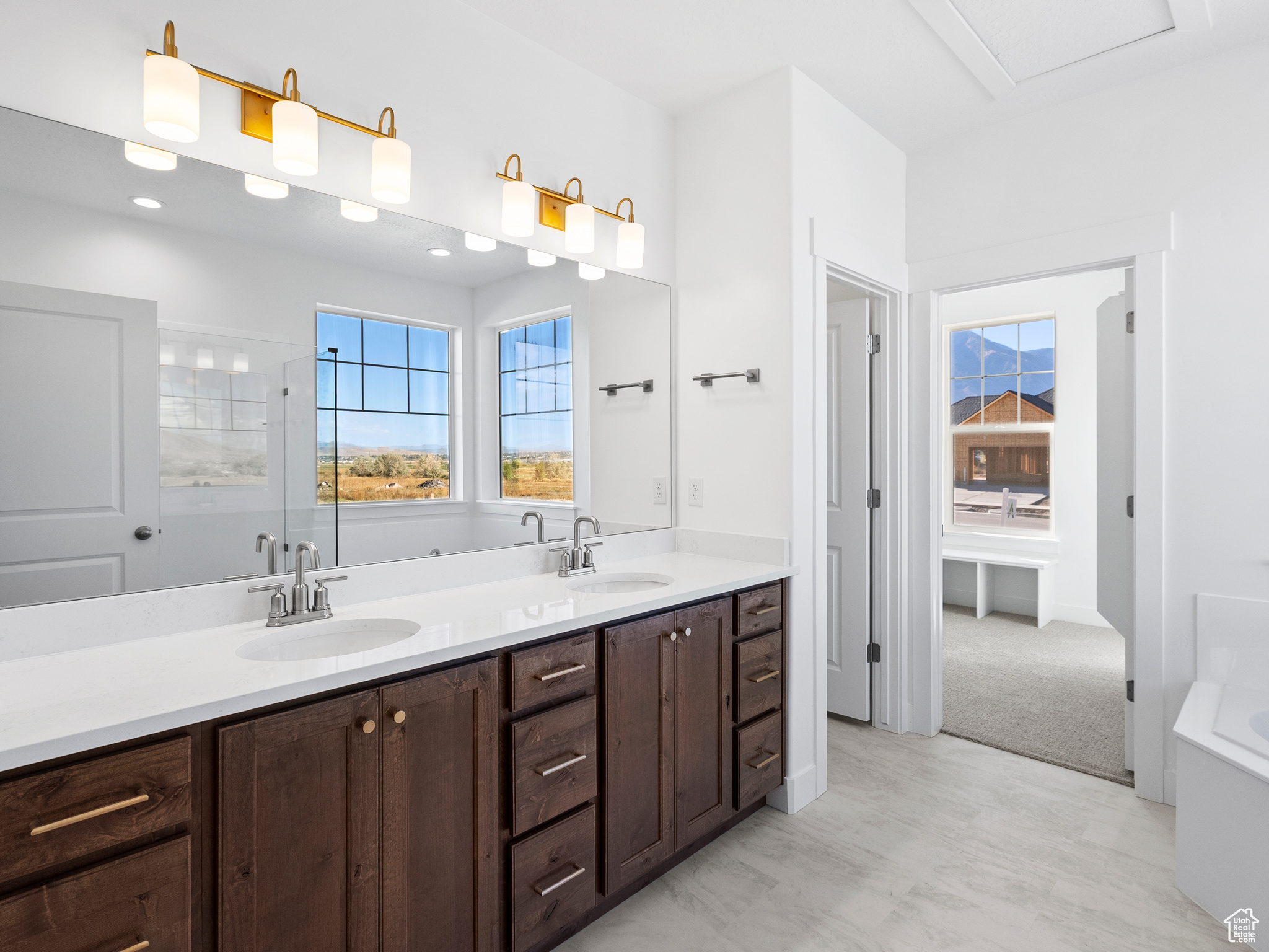 MOONLIGHT VILLAGE - Residential