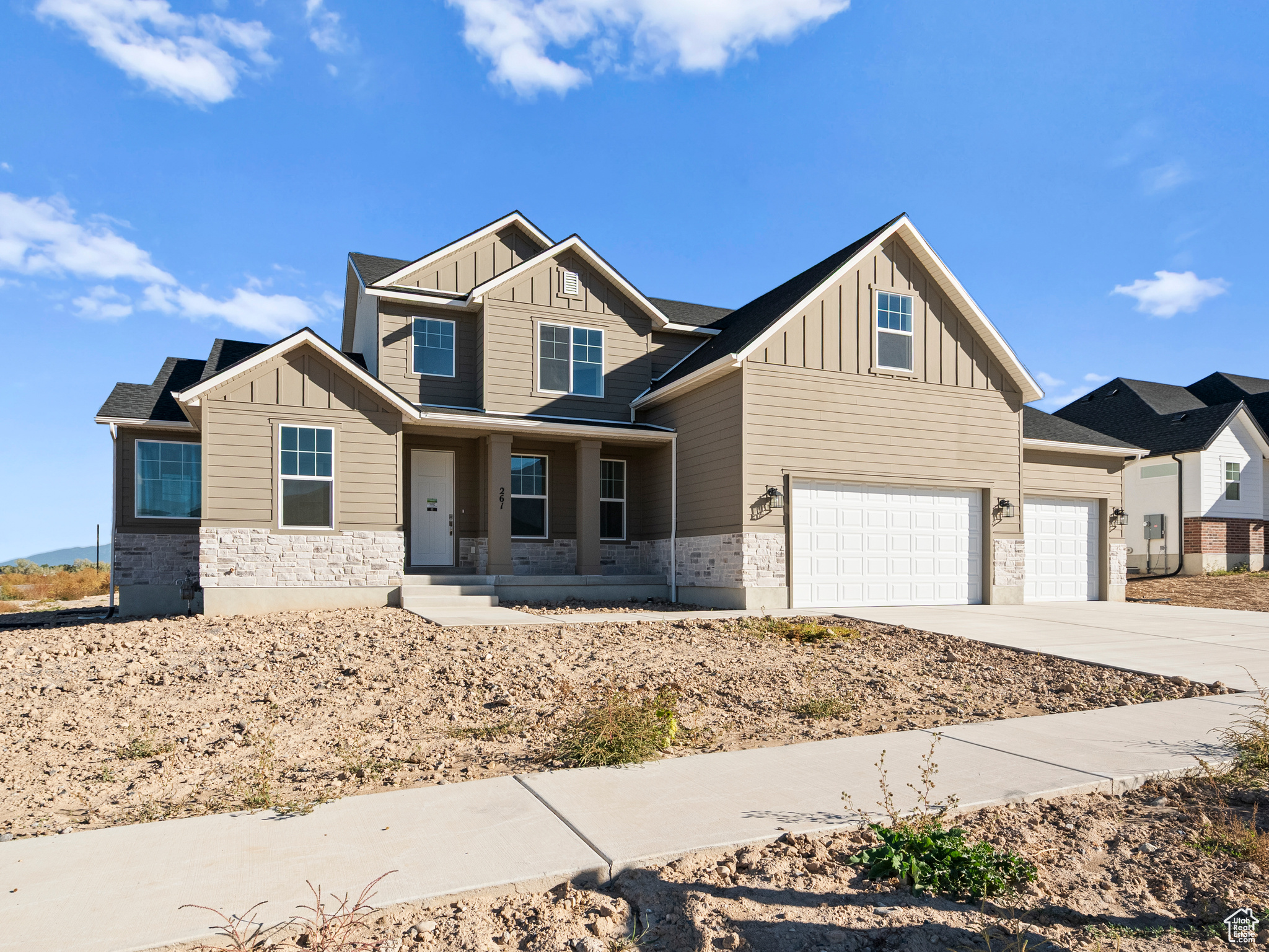 MOONLIGHT VILLAGE - Residential