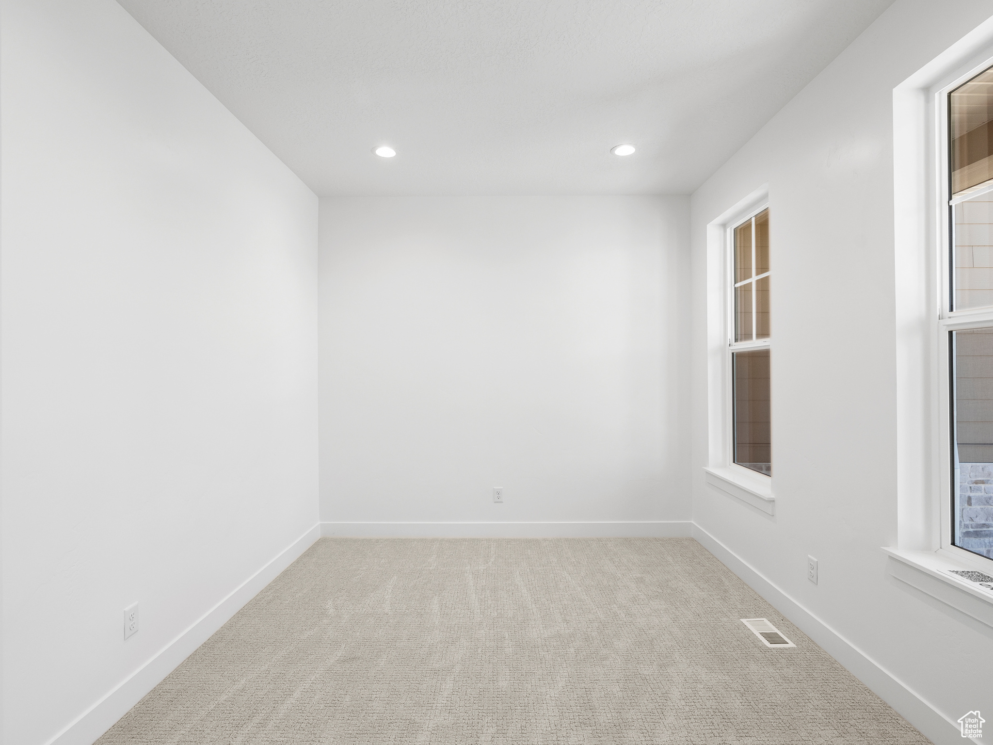 MOONLIGHT VILLAGE - Residential