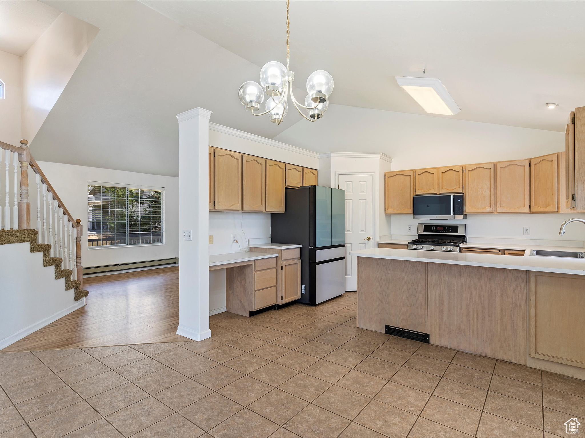 SUNNYSIDE MANOR SUB - Residential