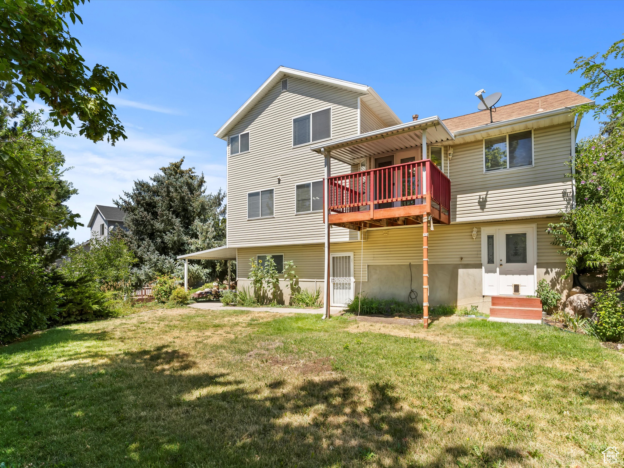 SUNNYSIDE MANOR SUB - Residential