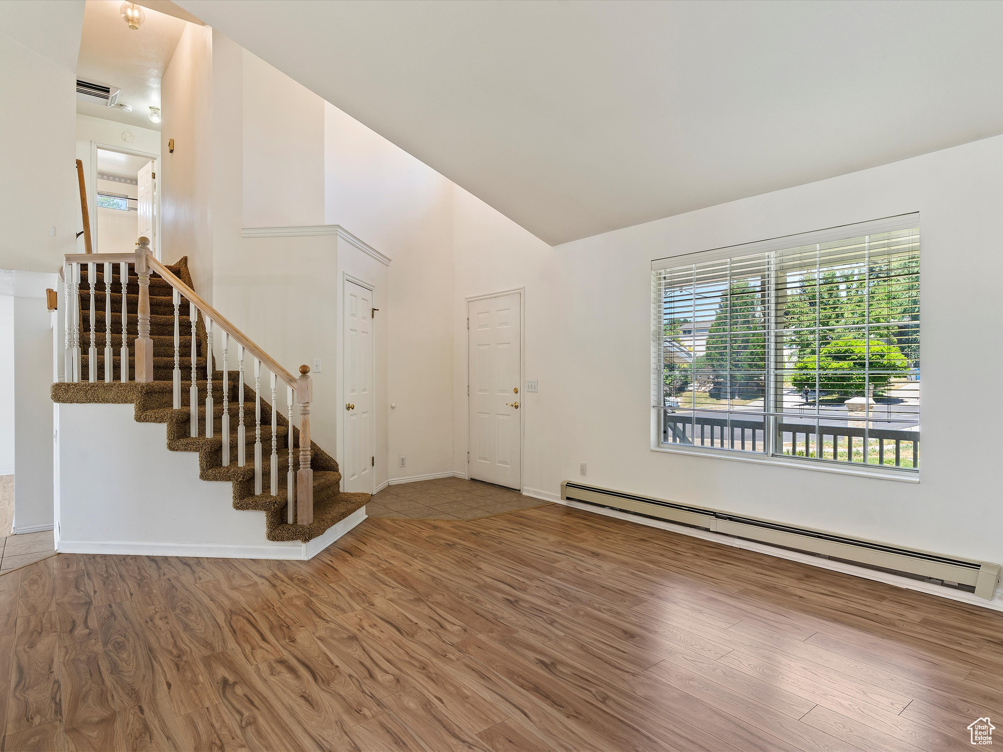 SUNNYSIDE MANOR SUB - Residential