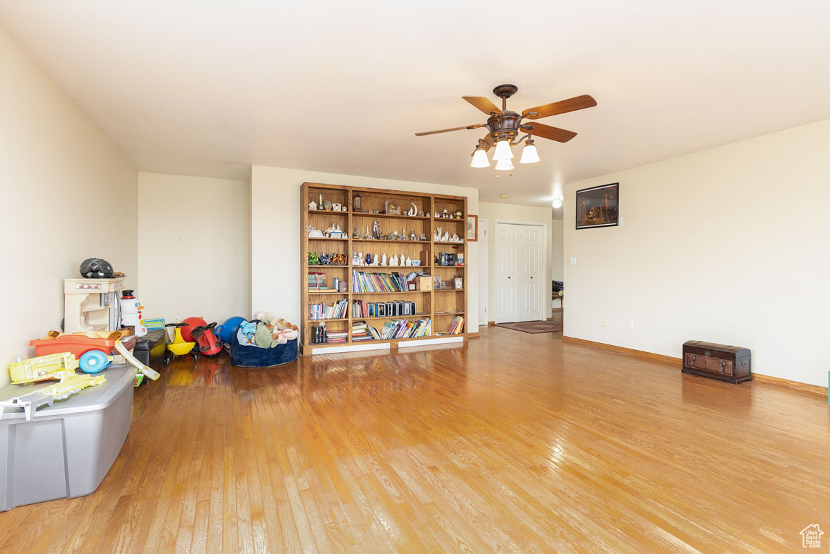 THE COVE SUBDIVISION - Residential