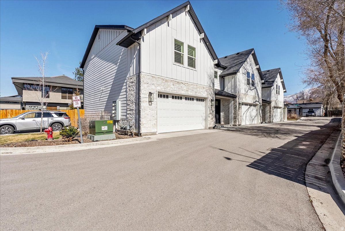 FOX DEN - Residential