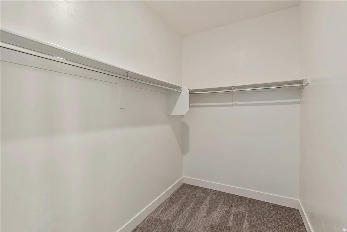 FOX DEN - Residential