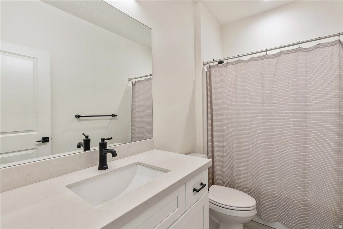 FOX DEN - Residential