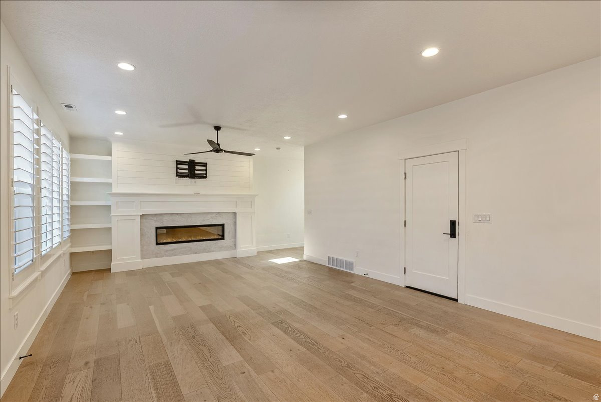 FOX DEN - Residential